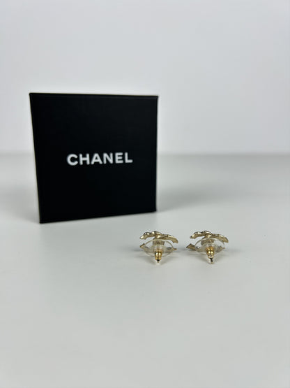 Chanel 2018 cruise cc logo rhinestone embellished earrings