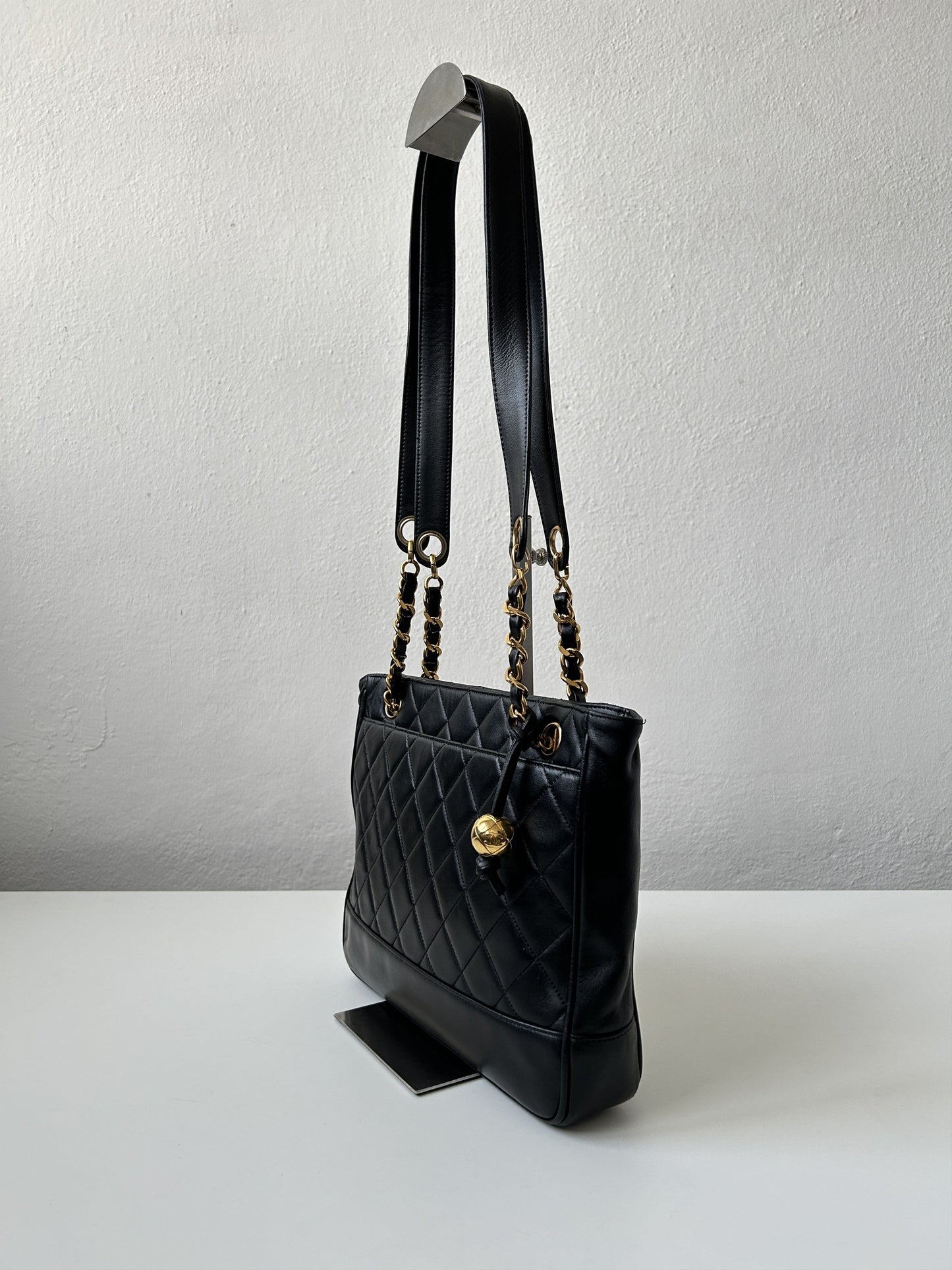 Vintage 90s chanel quilted lambskin matelasse shoulder bag