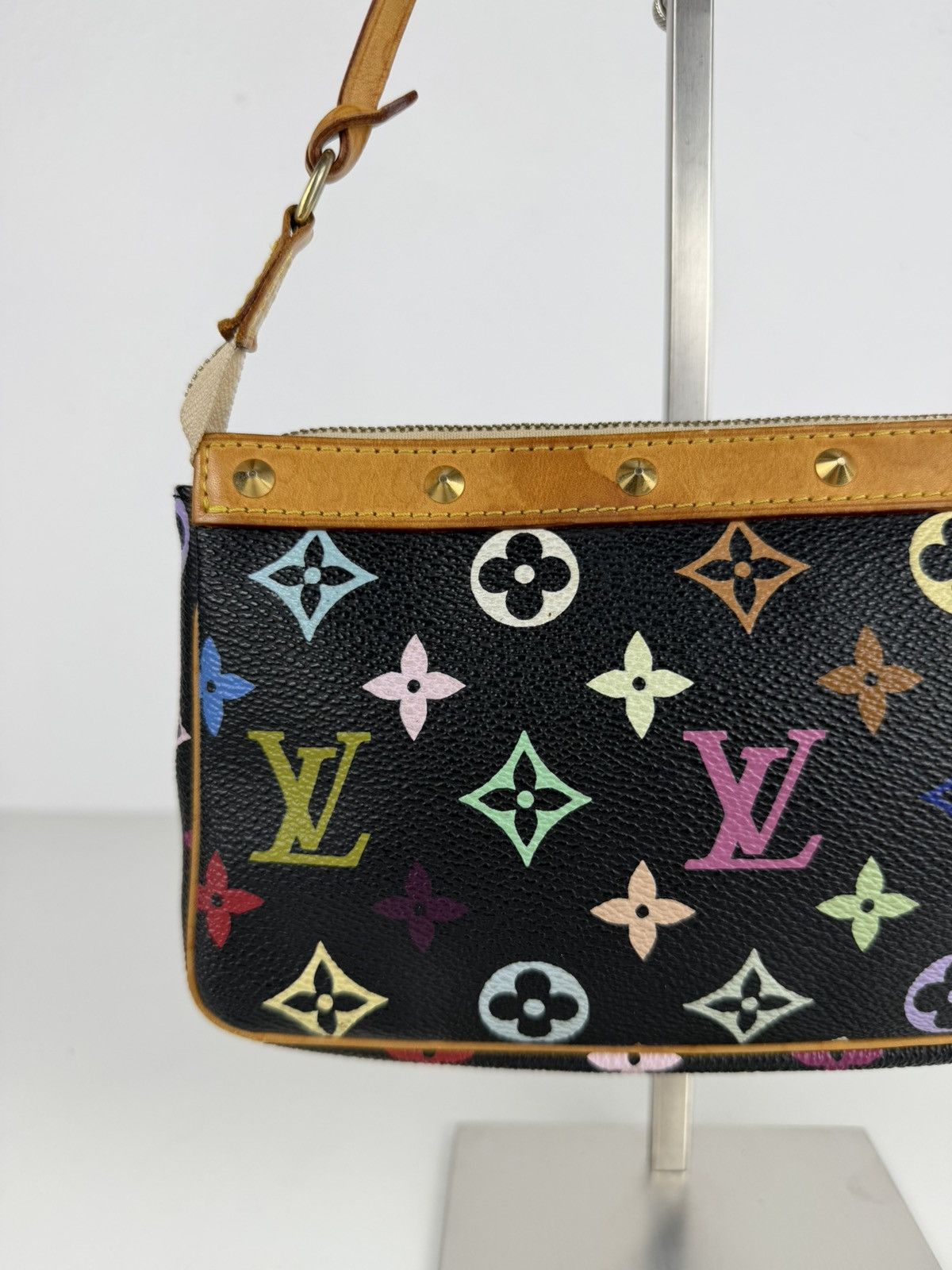 Louis Vuitton x Takashi Murakami pochette accessoires multicolor