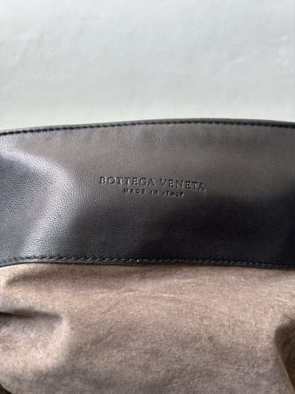 Bottega veneta intrecciato leather roma handbag