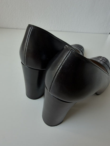 Vintage chanel CC logo block heels