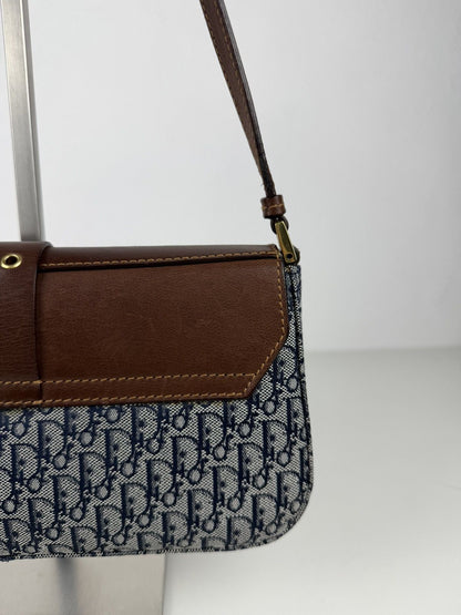 2003 Dior street chic shoulder bag
