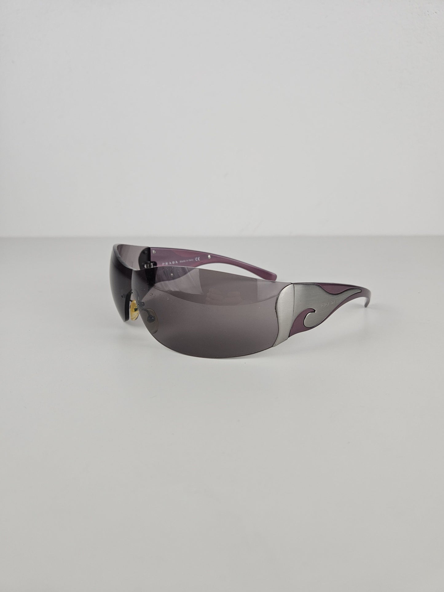 Archive y2k Prada SPR58F wraparound flame sunglasses