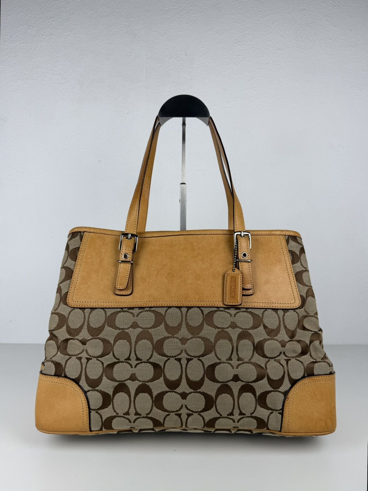 Coach signature tote
