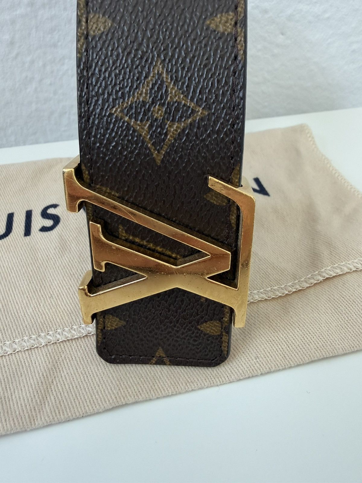 Louis Vuitton monogram initiales belt