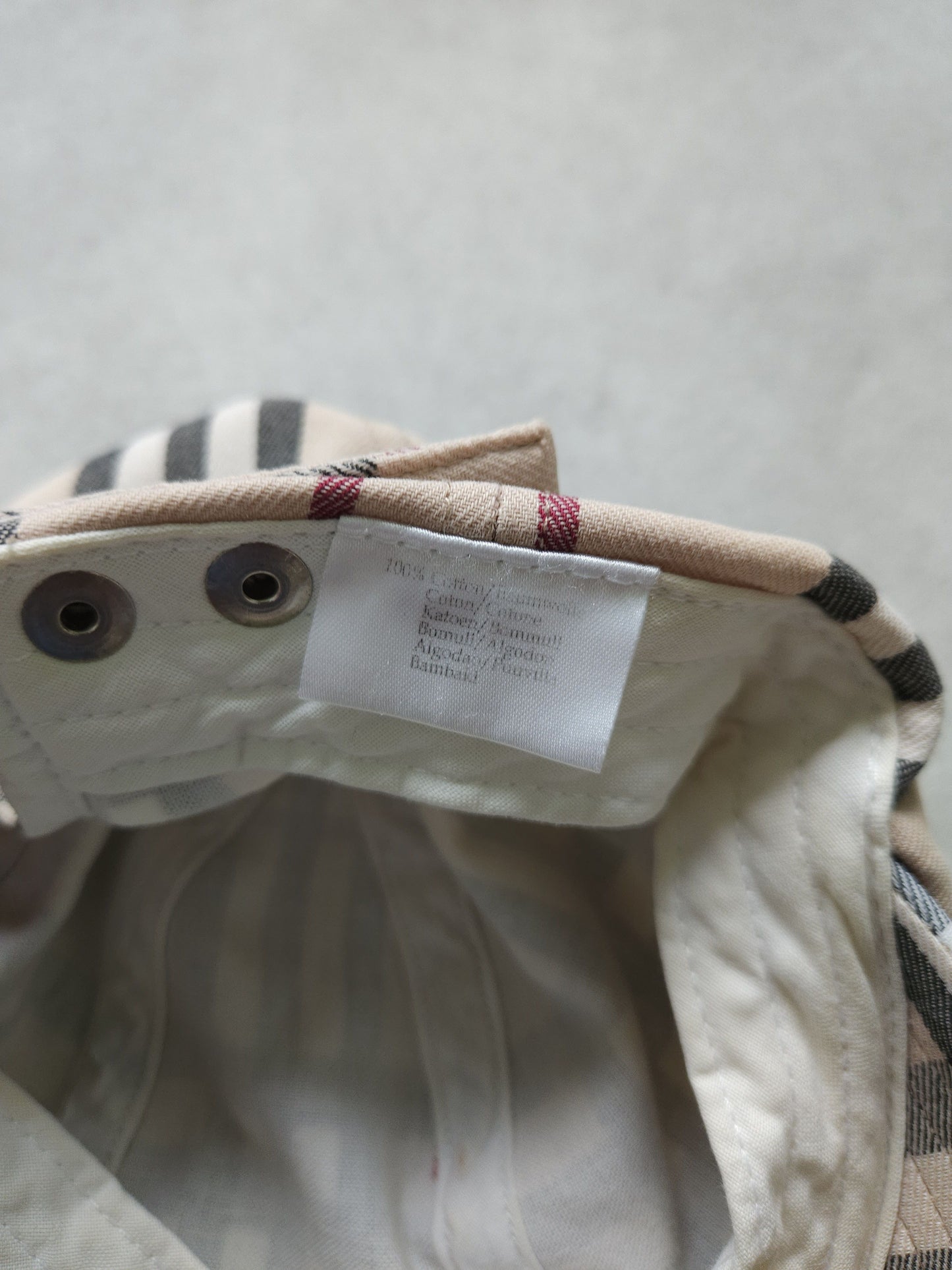 Vintage y2k burberry nova check hat cap