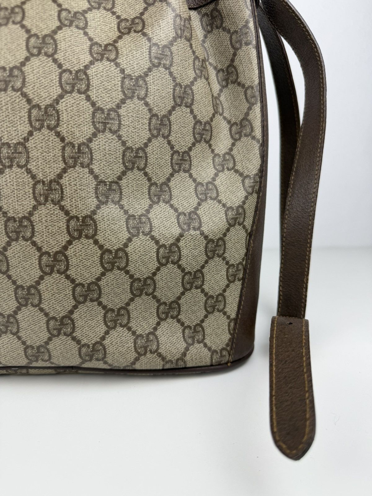 Vintage 80s Gucci monogram drawstring bucket bag