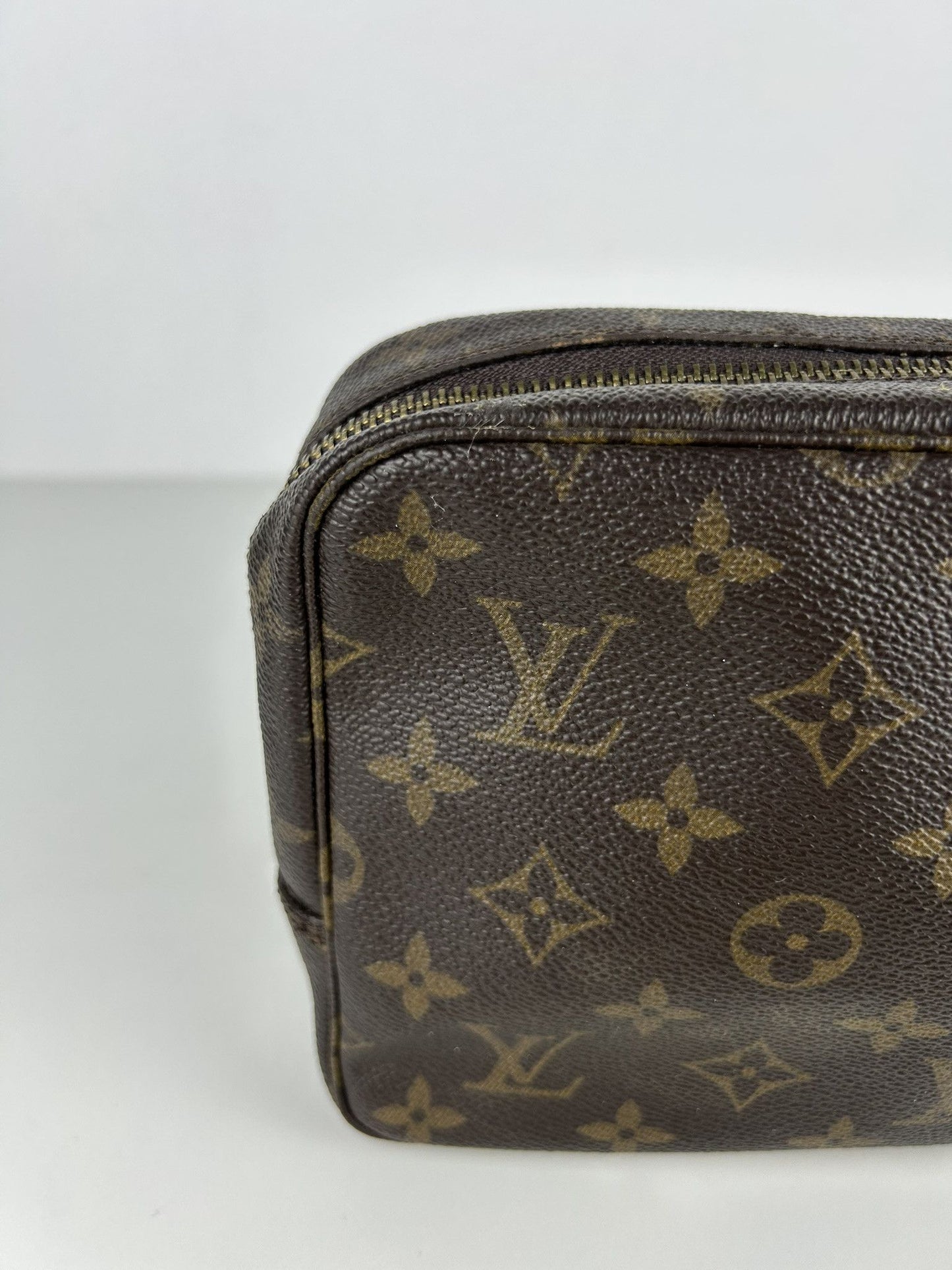 Vintage 80s Louis Vuitton monogram trousse 23 toiletry bag