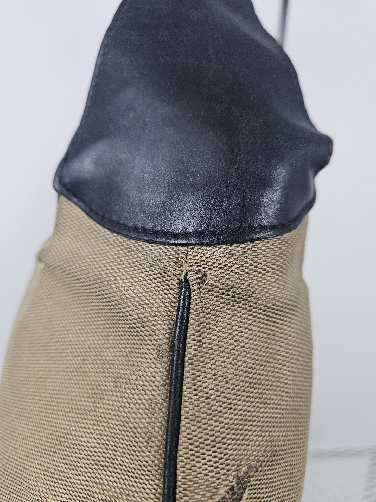 Vintage y2k Gucci Jackie canvas and leather hobo handbag