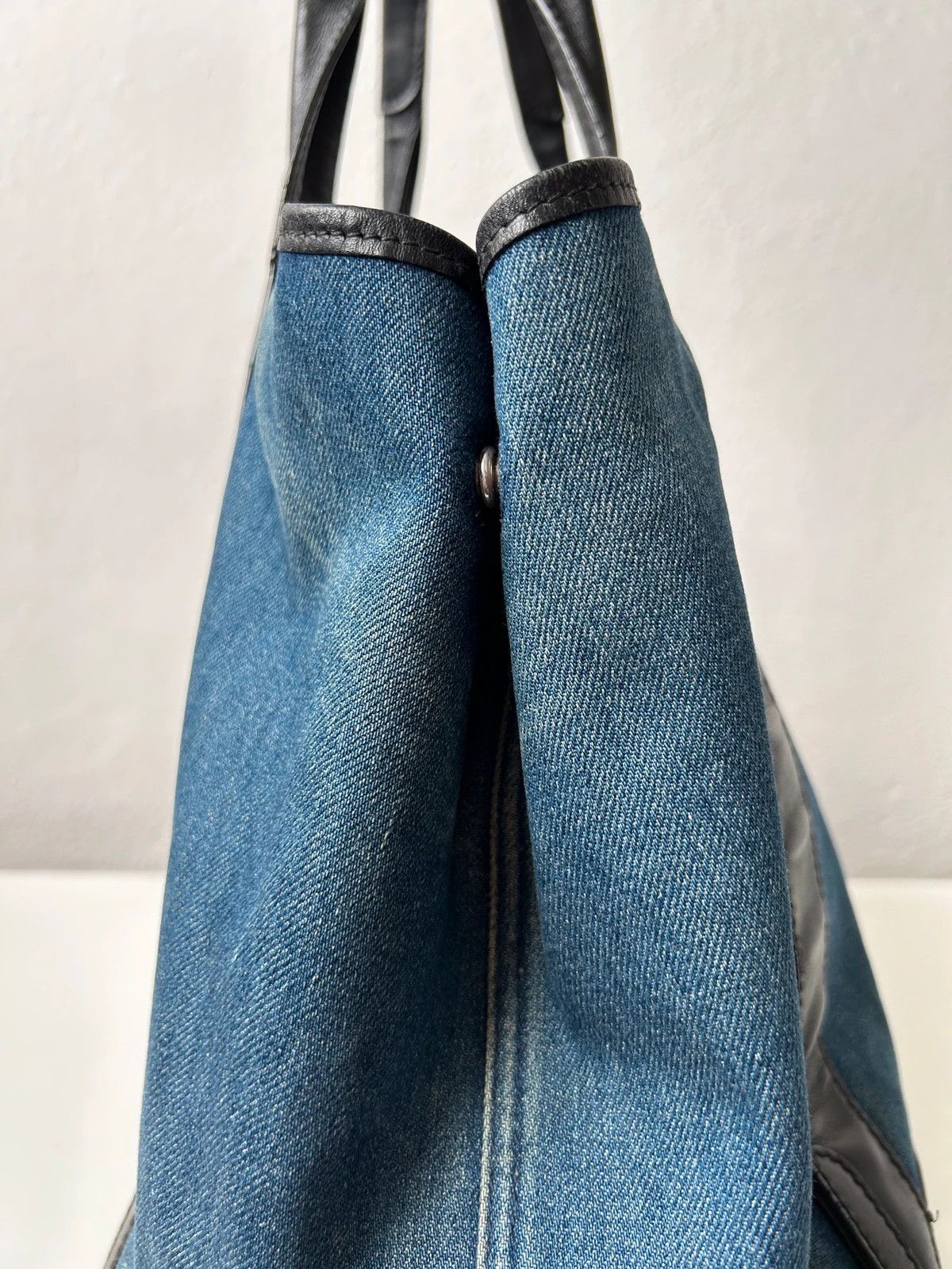 Balenciaga denim leather navy cabas m tote bag with pouch