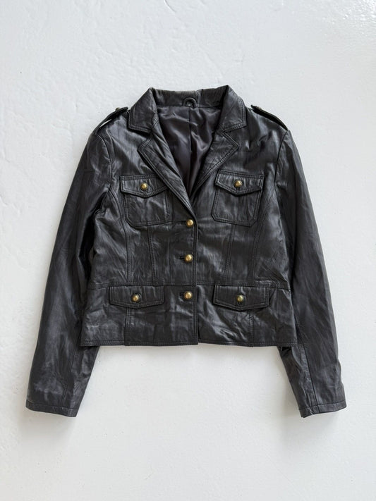 Vintage button up multipocket cropped leather jacket