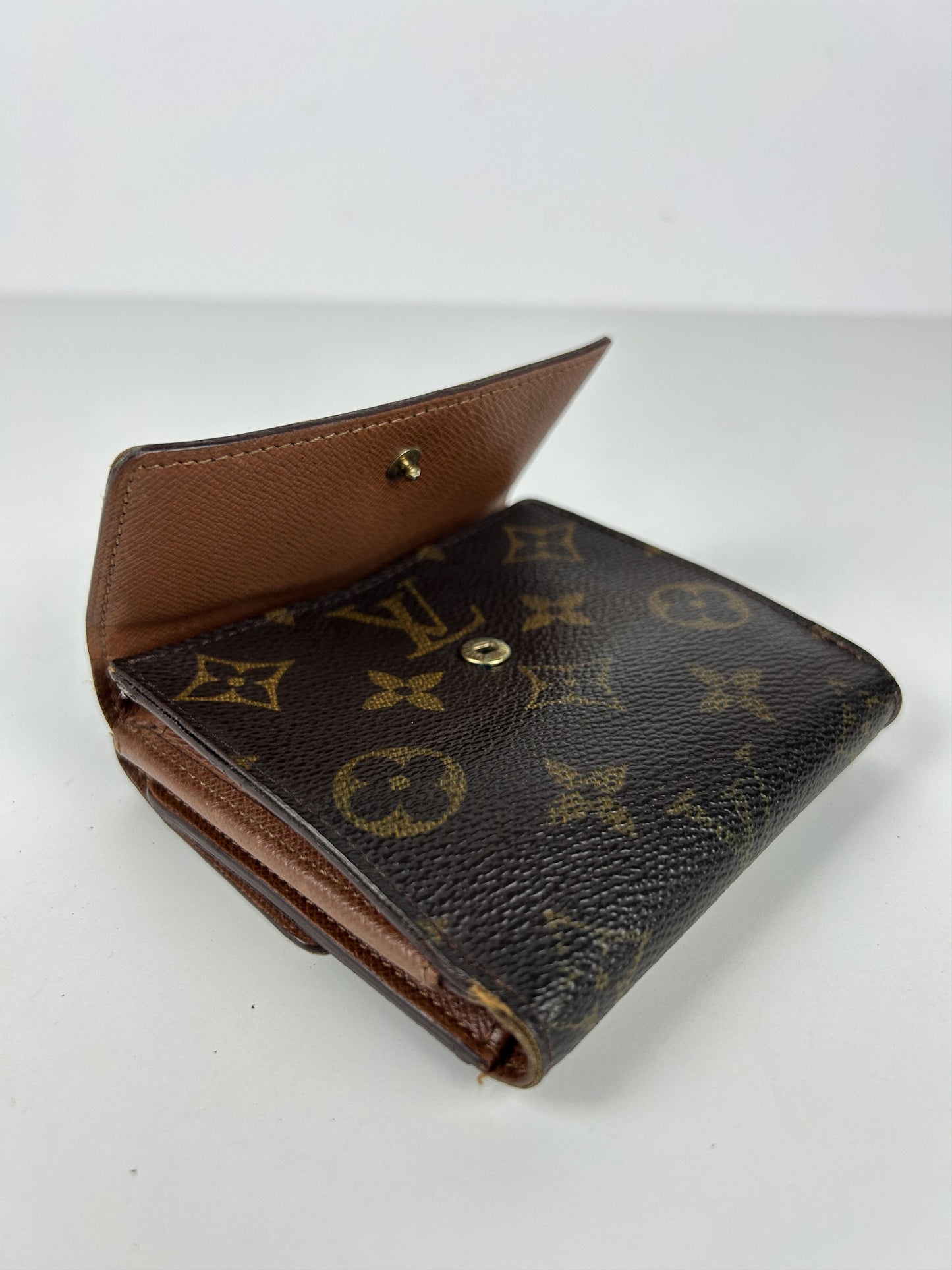 Louis vuitton monogram trifold wallet