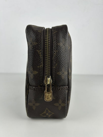 Vintage 80s Louis Vuitton monogram trousse 23 toiletry bag