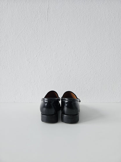 Vintage Gucci notched sole patent leather horsebit loafers