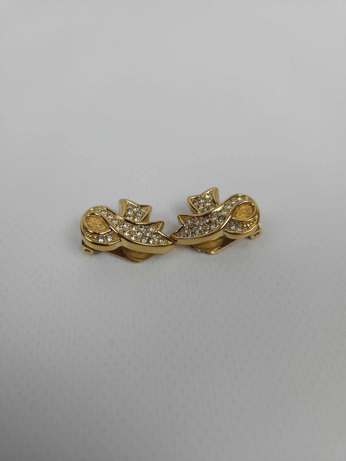 80s Dior rhinestone embellished bow ribbon clip on earrings