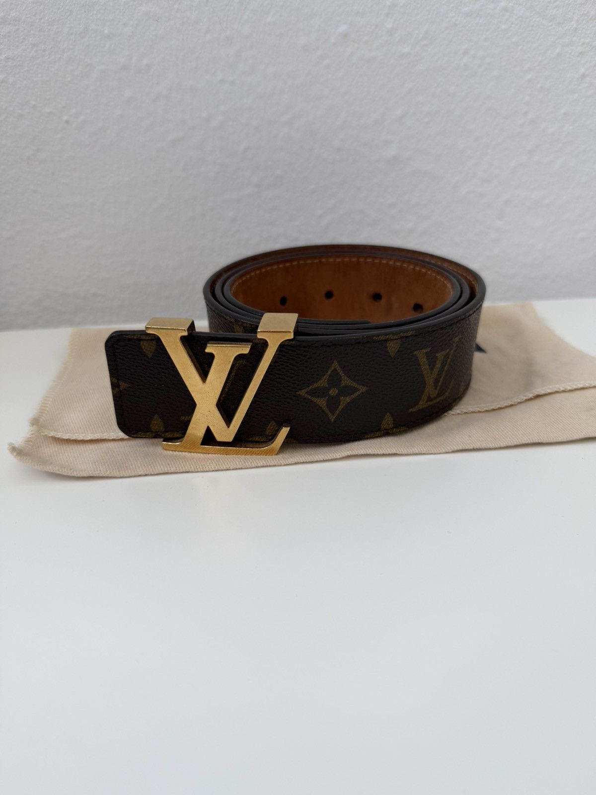 Louis Vuitton monogram initiales belt