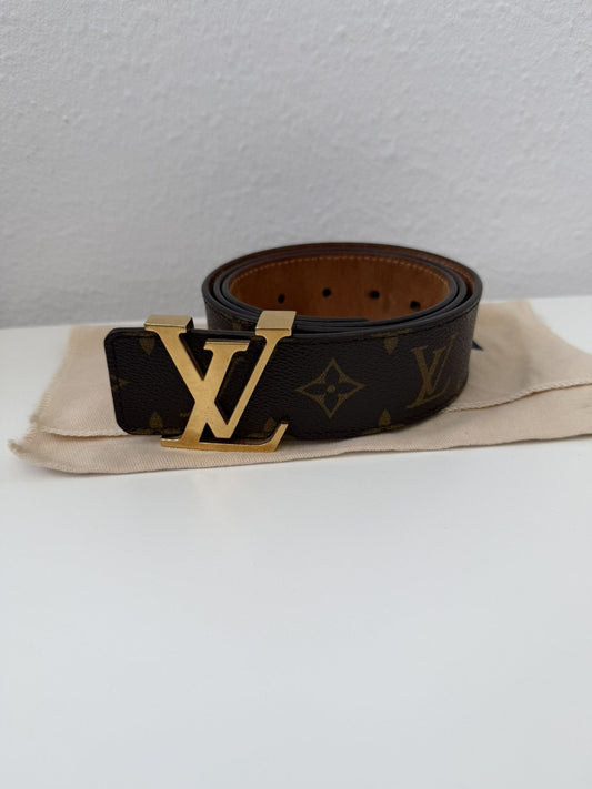 Louis Vuitton monogram initiales belt