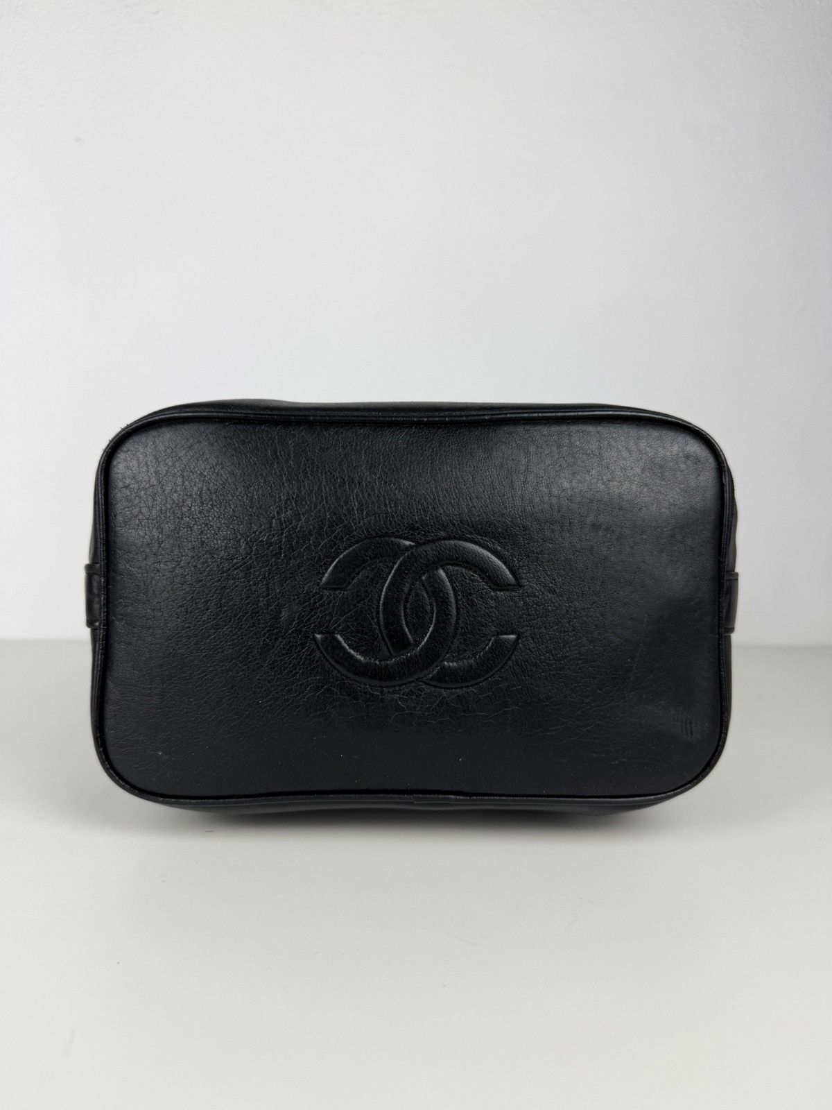 Vintage Chanel lambskin CC logo drawstring bag