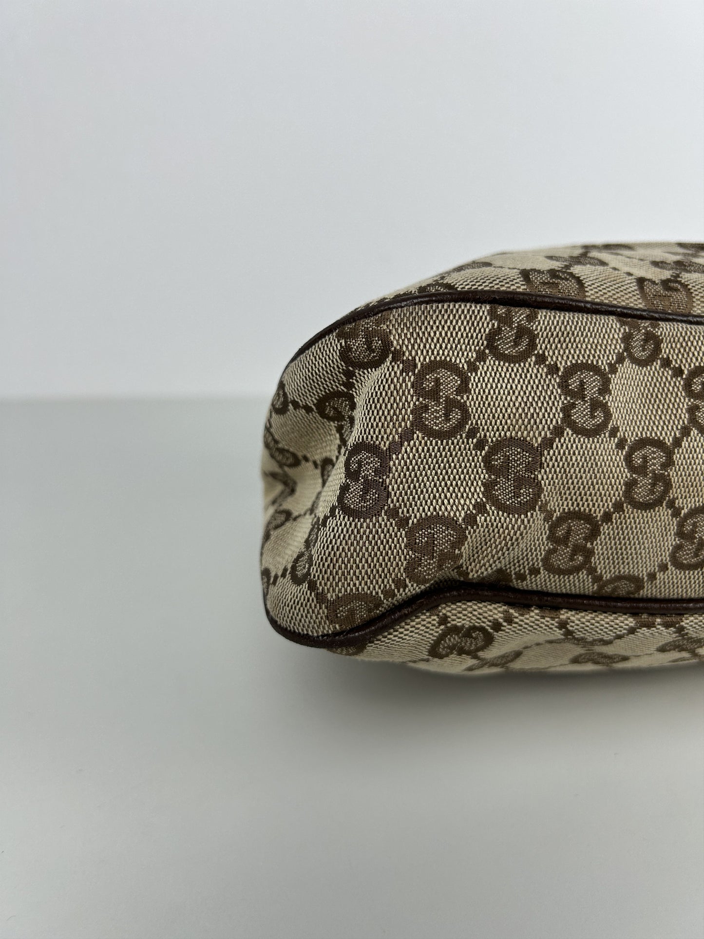 Gucci gg monogram canvas tote bag