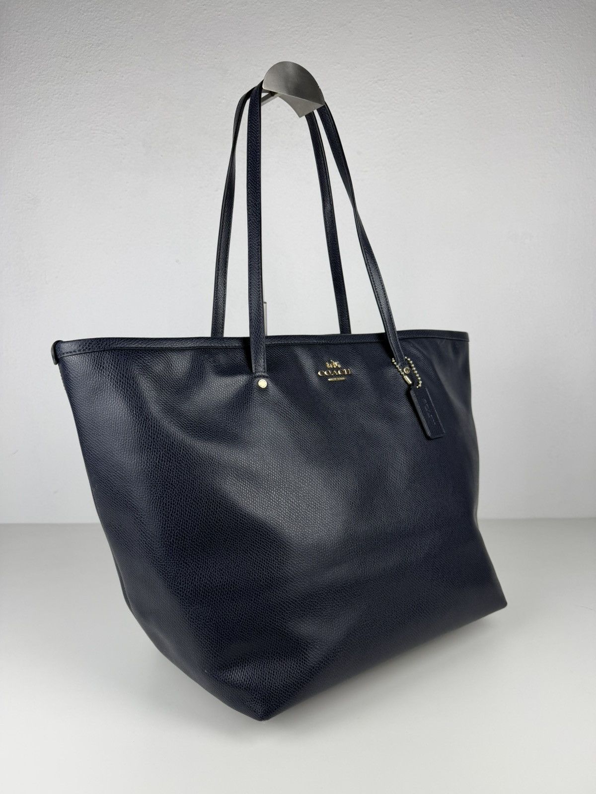Coach crossgrain leather taxi tote dark navy