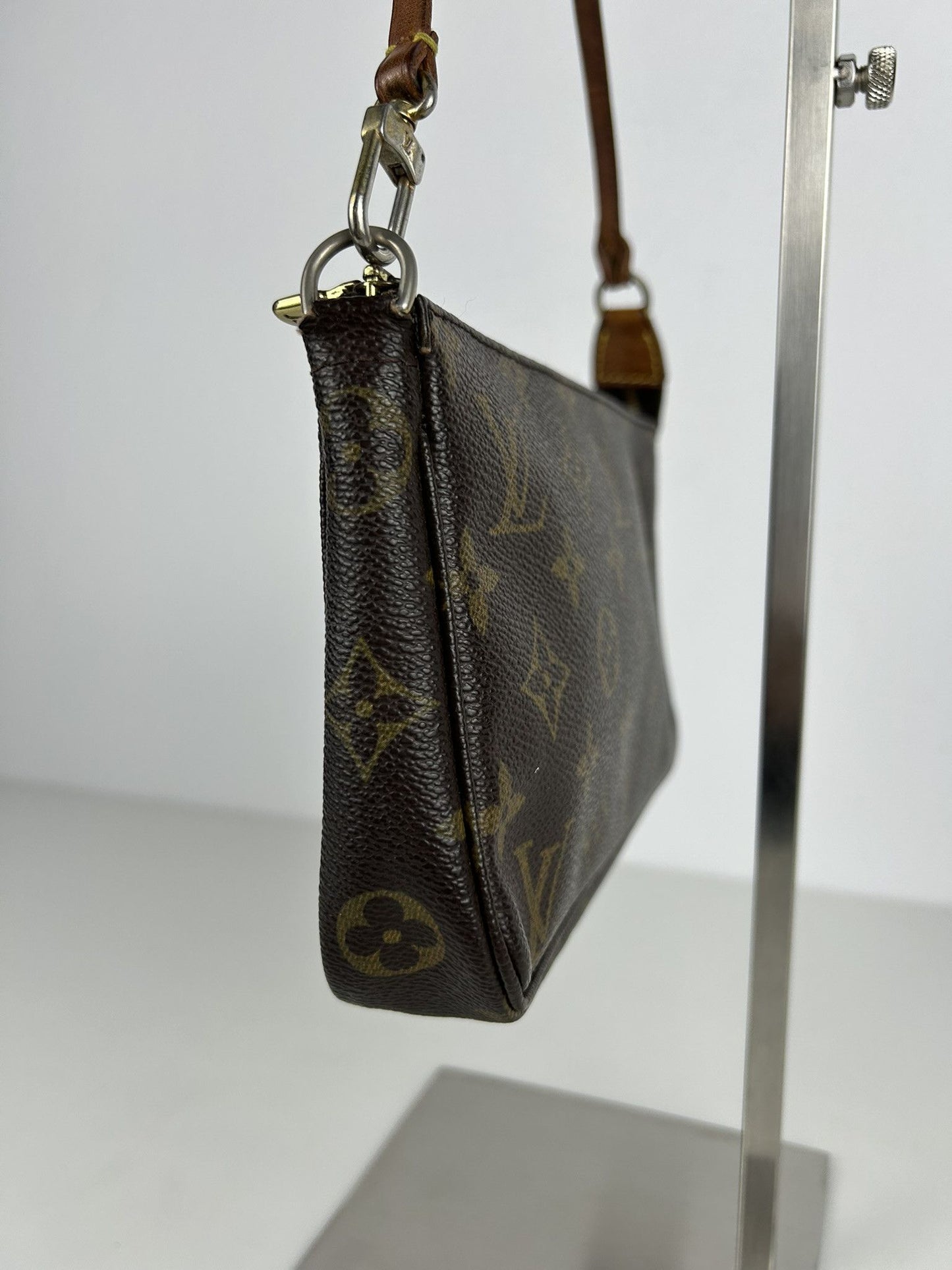 Vintage Louis Vuitton monogram pochette accessoires mini bag