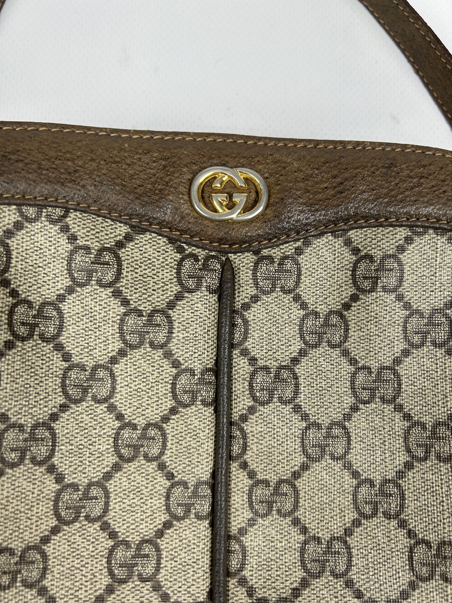Vintage 80s Gucci GG monogram shoulder/ crossbody bag