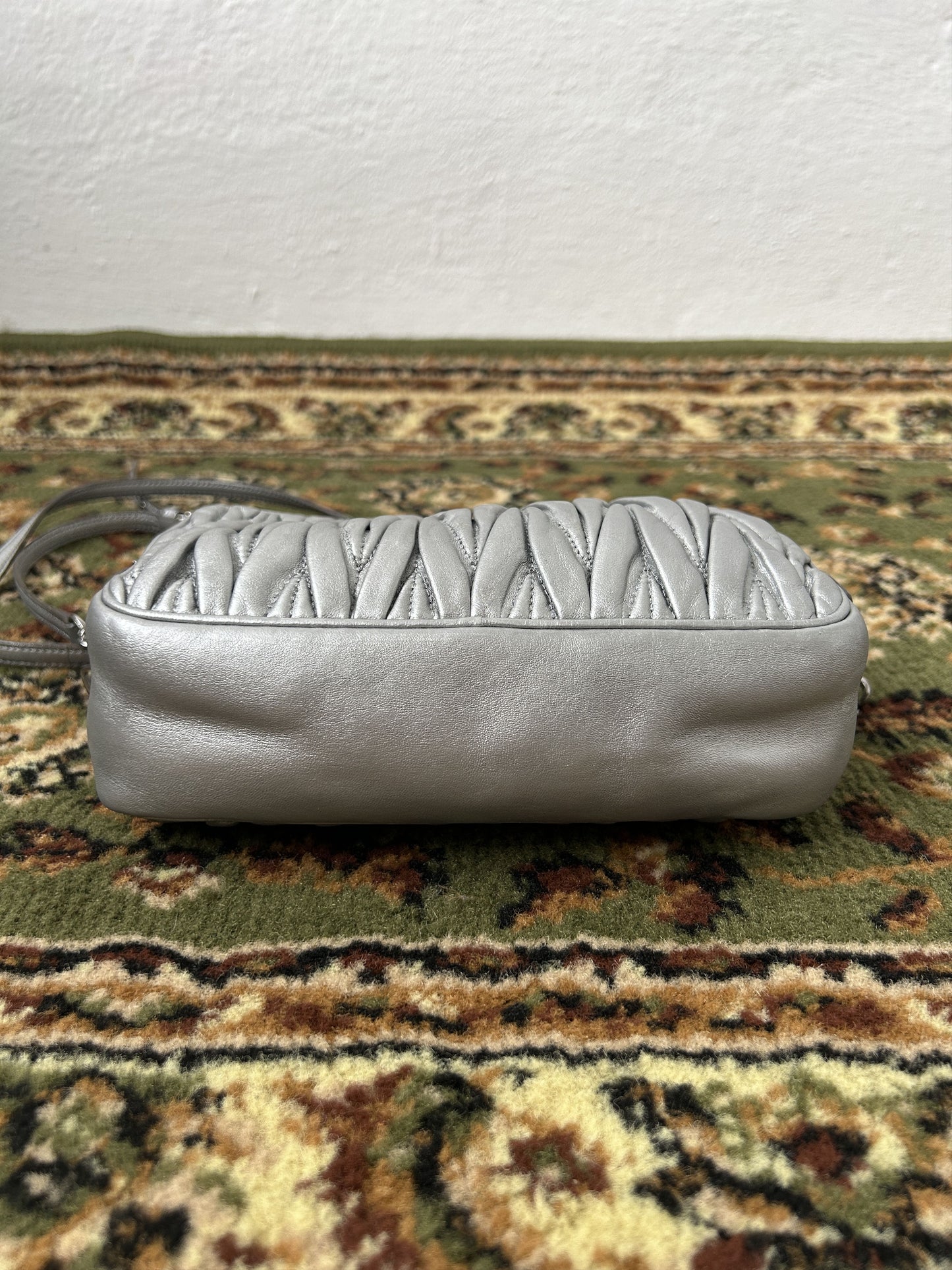 Miu miu matelasse pleated leather silver small crossbody bag