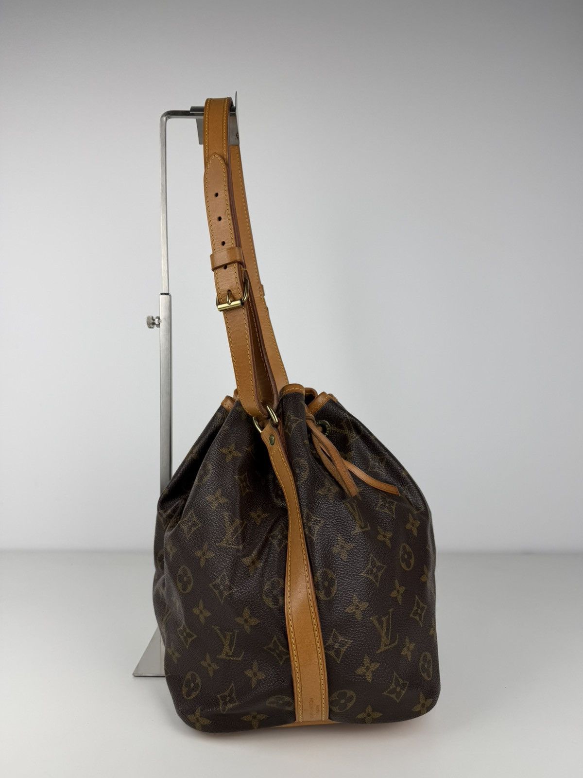 Vintage Louis Vuitton monogram Noe PM