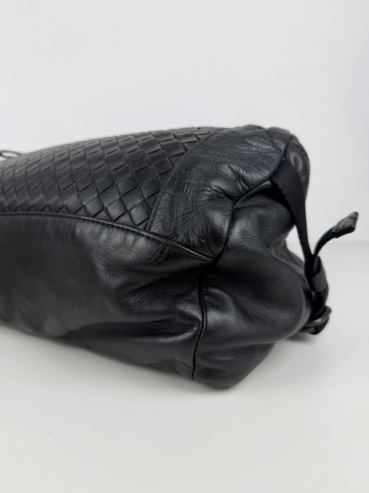 Bottega Veneta intrecciato leather bum bag