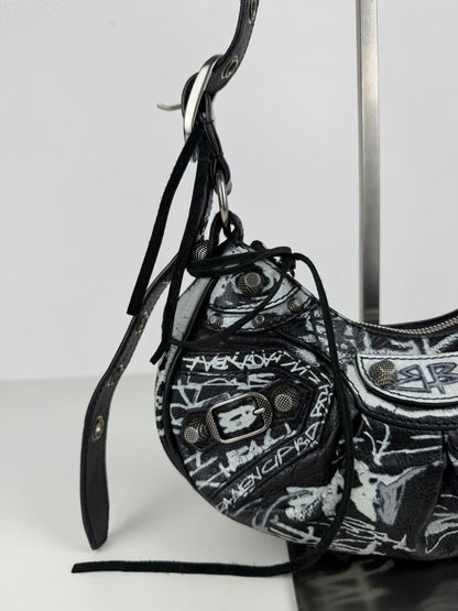 Balenciaga le cagole xs graffiti