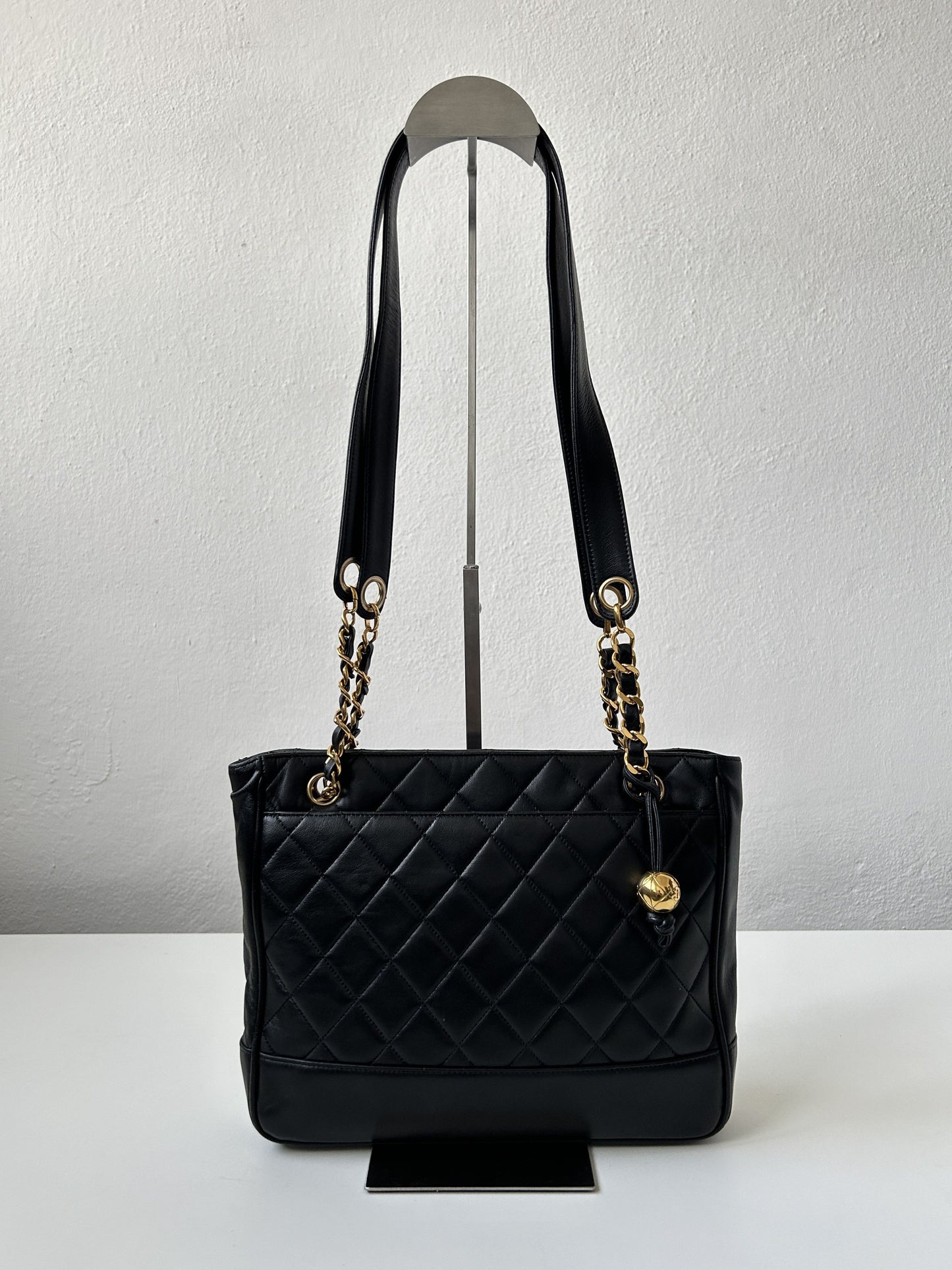 Vintage 90s chanel quilted lambskin matelasse shoulder bag