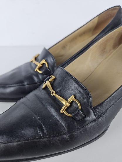 Vintage Gucci almond toe horsebit leather heels