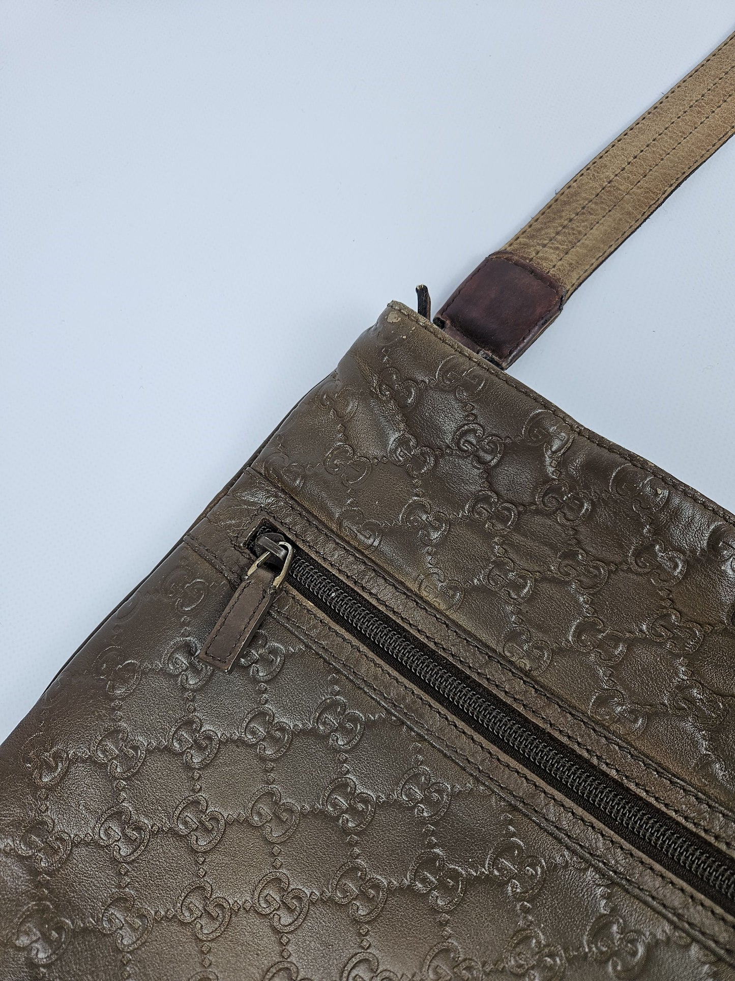 Gucci guccissima gg calf leather shoulder crossbody bag