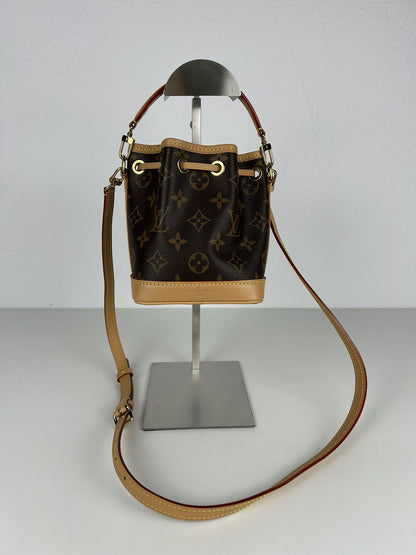 Louis Vuitton monogram nano noe