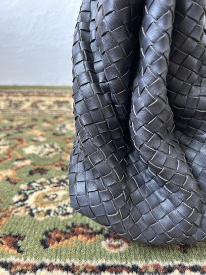 Bottega veneta intrecciato leather roma handbag