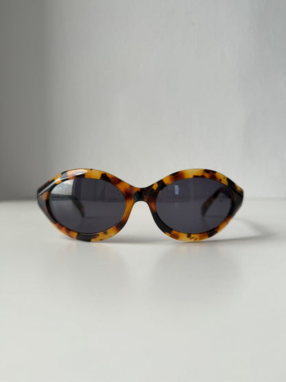 Vintage Gucci GG2402/N/S sunglasses Tom Ford era