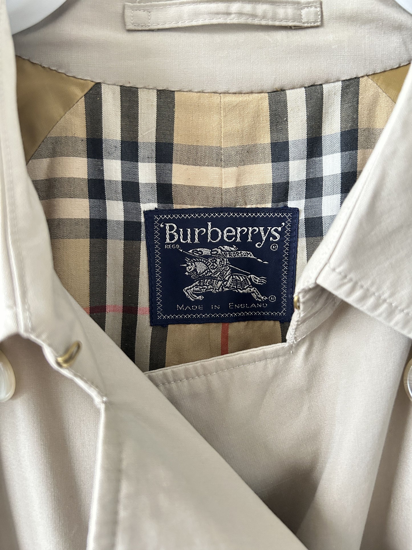 Vintage burberry nova check lined trench coat