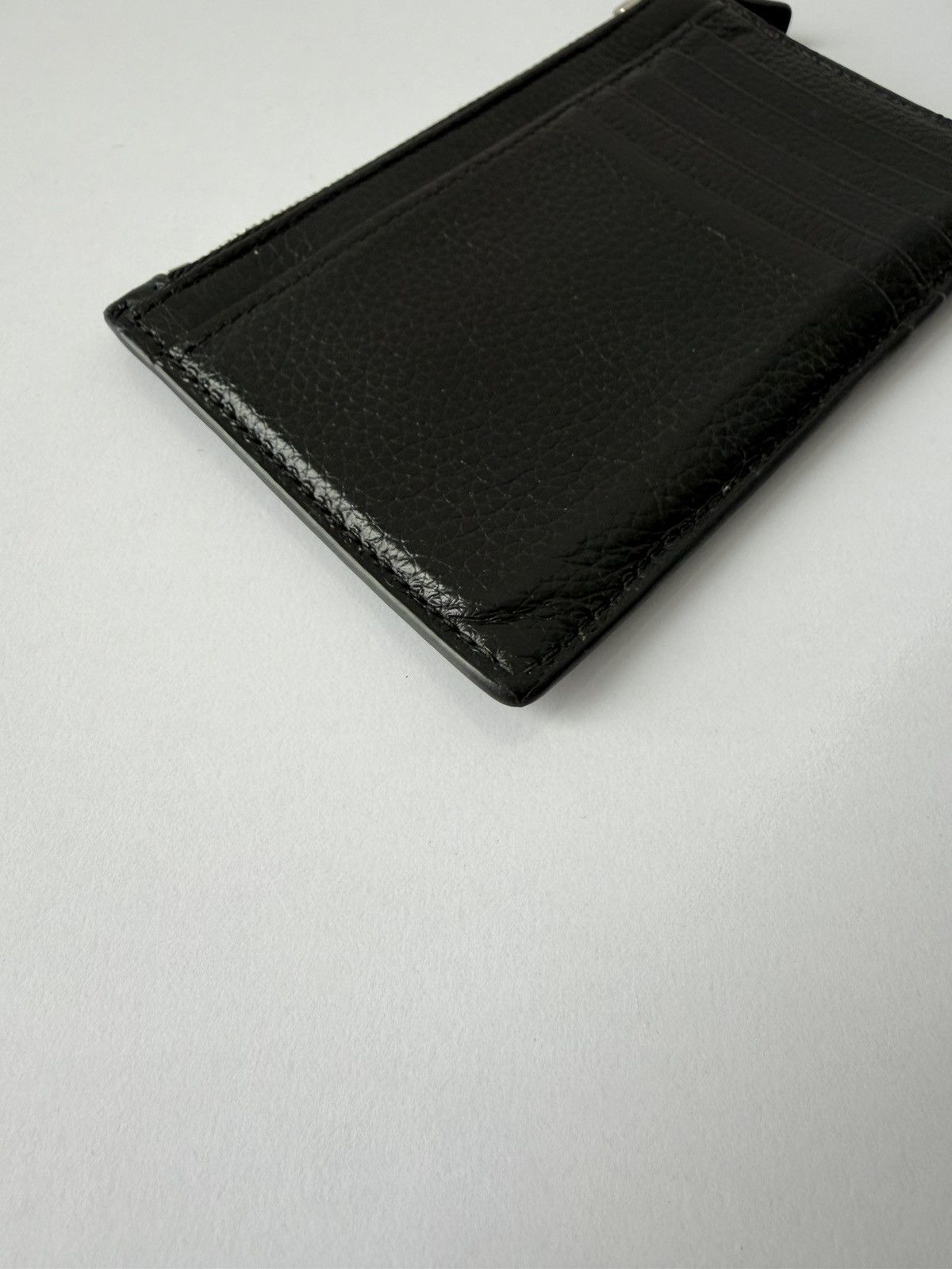 Balenciaga essential leather cardholder