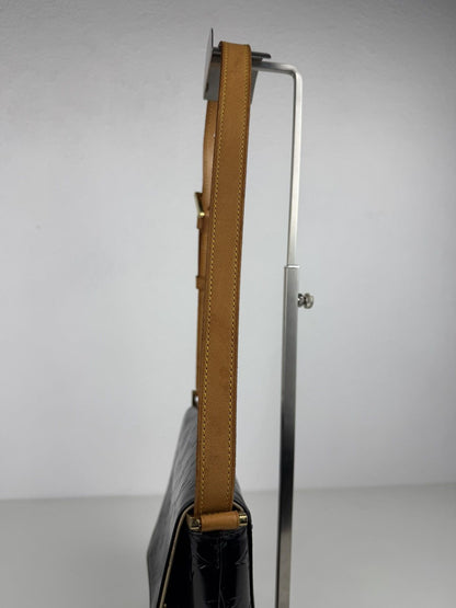 Louis Vuitton vernis monogram thompson shoulder bag