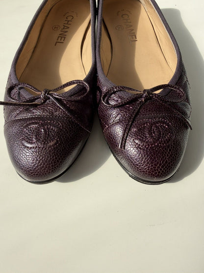 Vintage Chanel ribbon CC logo ballet flats