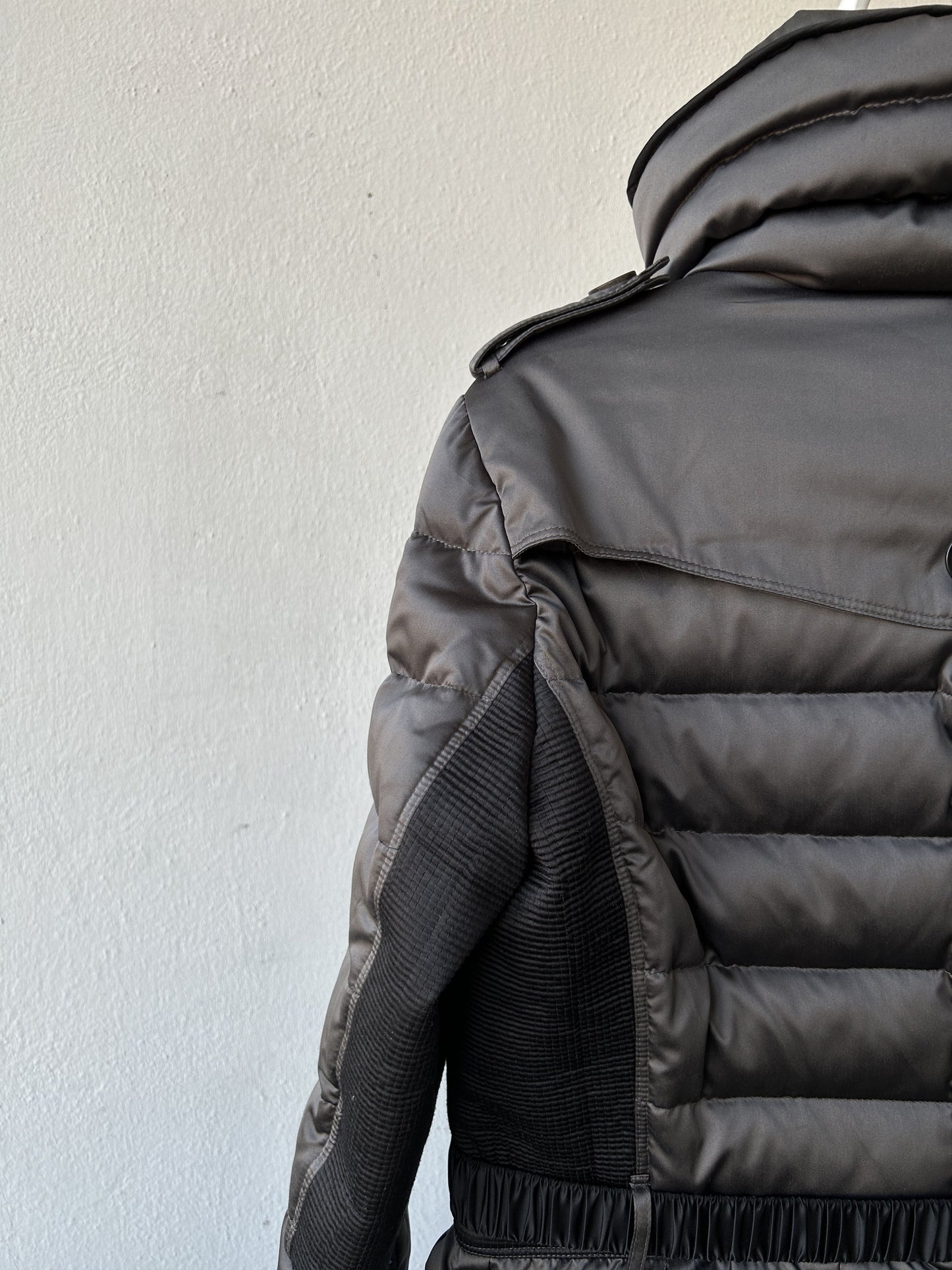 Burberry high collar belted short puffer jacket