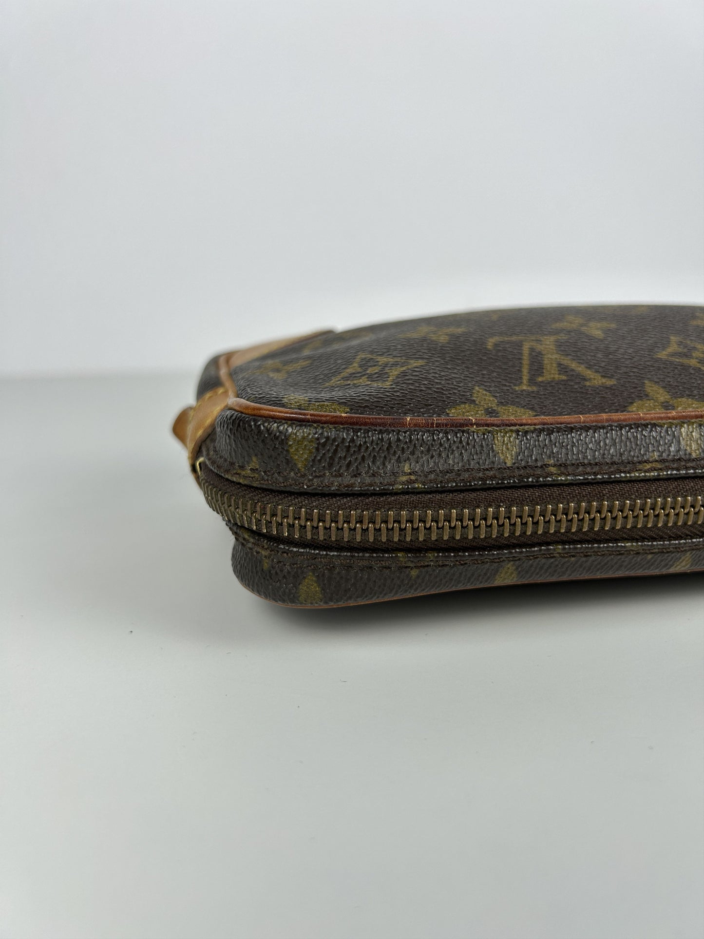 Vintage 80s Louis Vuitton marly dragonne monogram wristlet clutch bag
