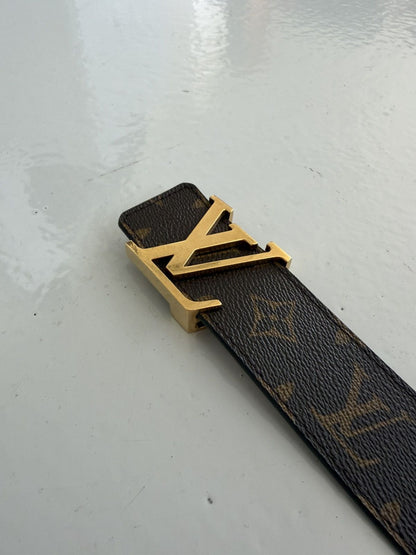 Louis Vuitton monogram initiales belt
