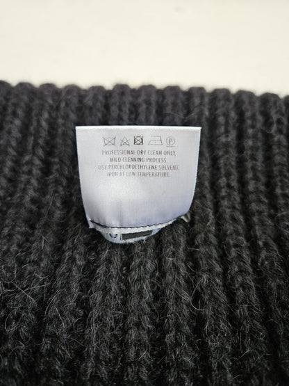 Gucci front zip fringed knit top/ skirt