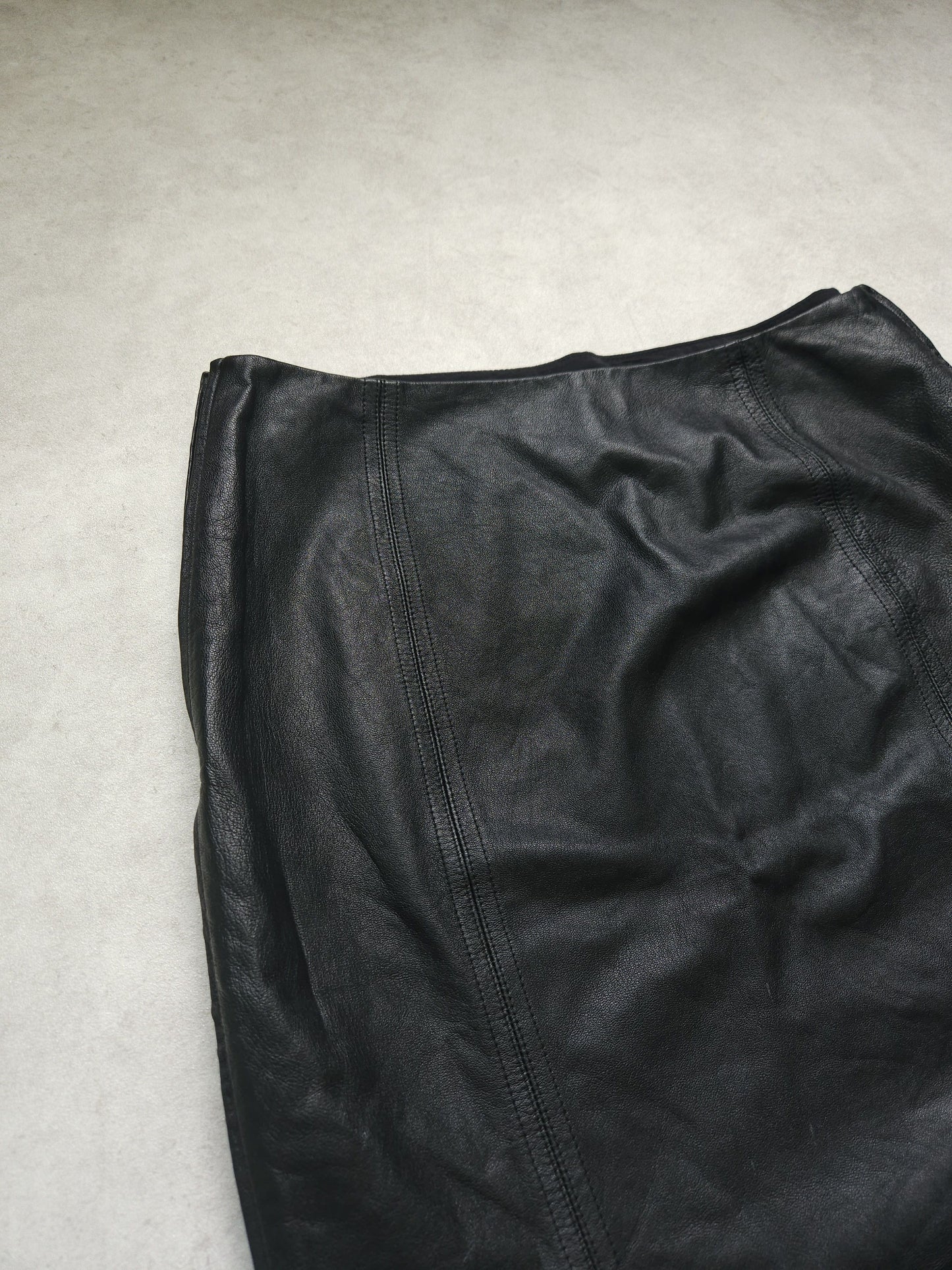 Gianni Versace Couture leather and wool zip off pencil skirt