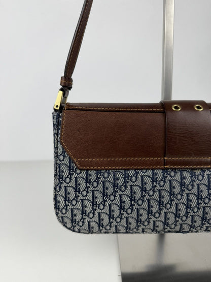 2003 Dior street chic shoulder bag