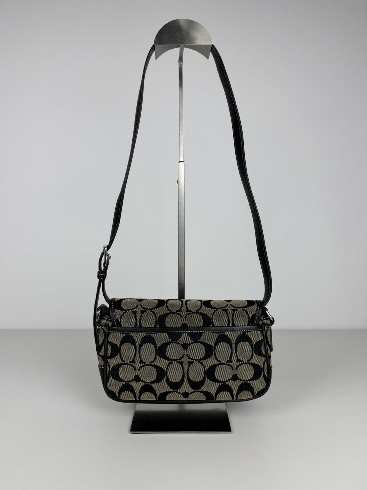 Coach signature leather and canvas shoulder/ crossbody bag