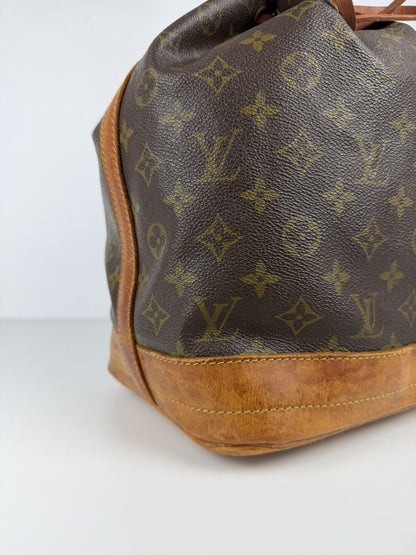 Vintage 80s Louis Vuitton monogram Noe GM
