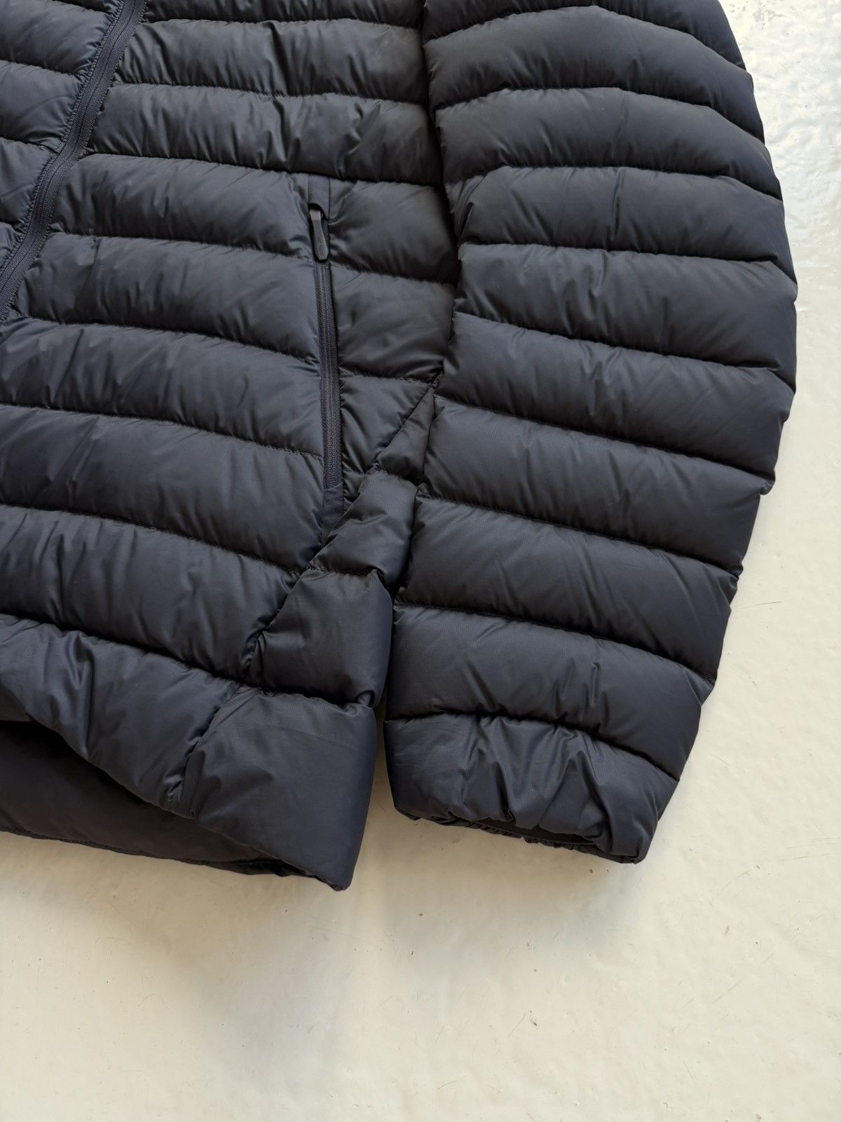 AW25 Arcteryx cerium hoody navy