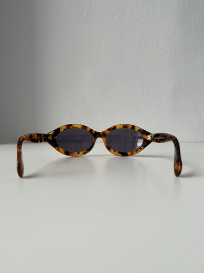 Vintage Gucci GG2402/N/S sunglasses Tom Ford era